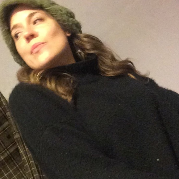 Meet your Posher, Lisa - Picture 4 of 4